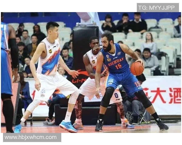 四川男篮打造豪华阵容全运会金元篮球引发热议 四川男篮打造豪华阵容全运会金元篮球引发热议