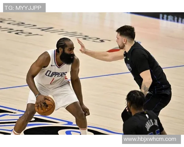 哈登状态回暖砍下28分8助快船战胜掘金总比分3比0晋级 哈登状态回暖砍下28分8助快船战胜掘金总比分3比0晋级